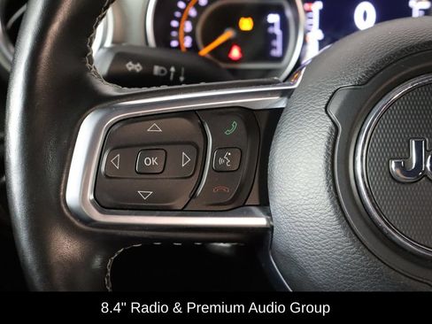 Used 2021 Jeep Wrangler Unlimited Sahara AWD/4WD image 8