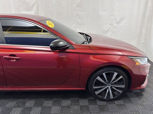 Used 2021 Nissan Altima 2.5 SR image 12