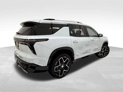 New 2026 Chevrolet Traverse High Country image 7