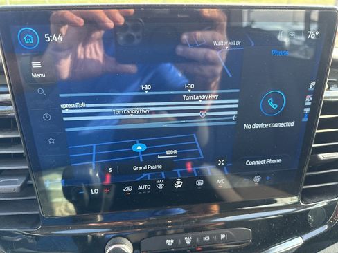 Used 2023 Ford Transit 350 XLT image 24