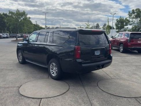 Used 2016 Chevrolet Suburban LT AWD/4WD image 5