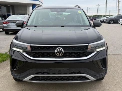 Used 2024 Volkswagen Taos S FWD image 9