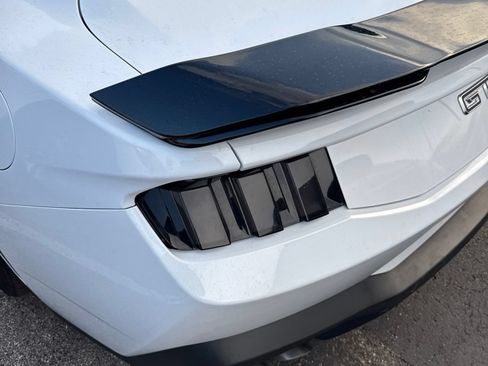 Used 2025 Ford Mustang GT Premium RWD image 7