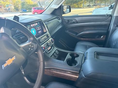 Used 2018 Chevrolet Tahoe LS w/ All-Season Package image 25