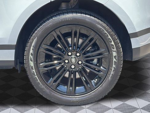Certified 2024 Land Rover Range Rover Evoque S AWD/4WD image 13