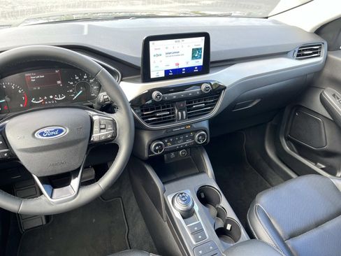Used 2021 Ford Escape SEL image 14