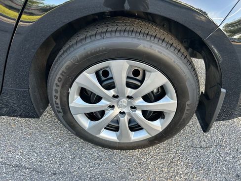 Used 2026 Toyota Corolla LE image 9