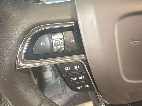 Certified 2023 Lincoln Nautilus AWD w/ Premium Package image 19