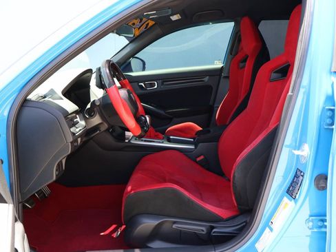 Used 2023 Honda Civic Type R image 8