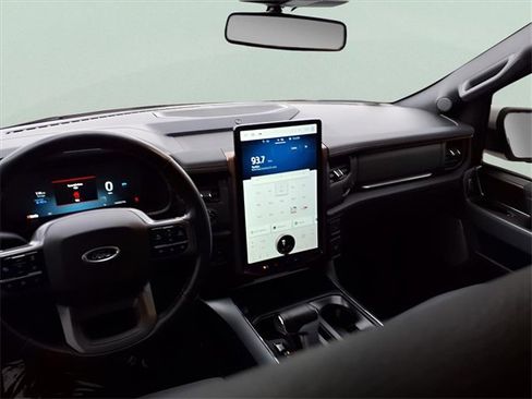 Used 2023 Ford F150 Lightning Lariat w/ Tow Technology Package image 5