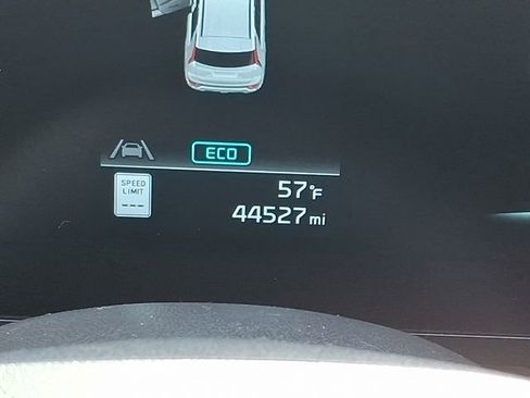 Certified 2023 Kia Niro LX image 20