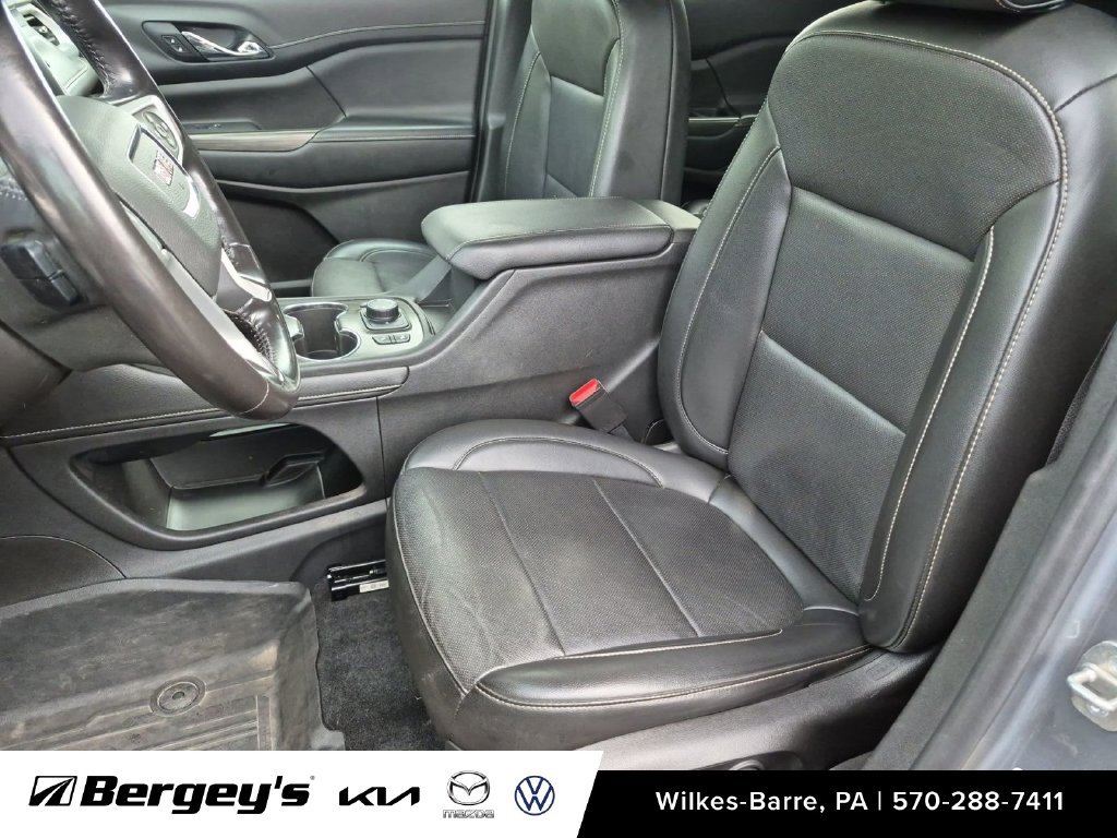 Used 2021 GMC Acadia SLT w/ LPO, Floor Liner Package AWD/4WD image 12
