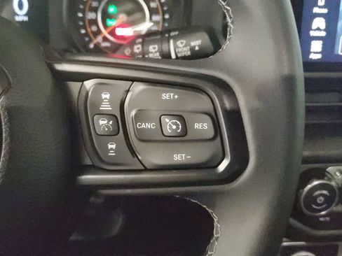 Used 2026 Jeep Wrangler Unlimited Sport AWD/4WD image 30