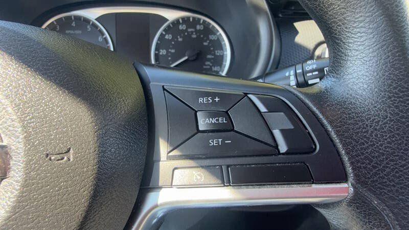 Used 2021 Nissan Kicks S FWD image 15