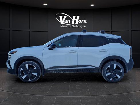 New 2026 Nissan Kicks SR w/ Cold Weather Package AWD/4WD image 56