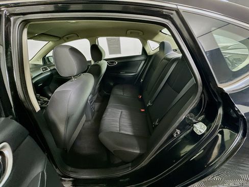 Used 2017 Nissan Sentra SV FWD image 25