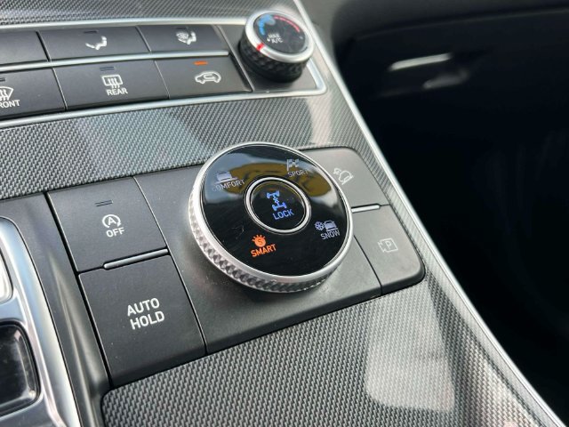 Certified 2023 Hyundai Santa Fe SE AWD/4WD image 30