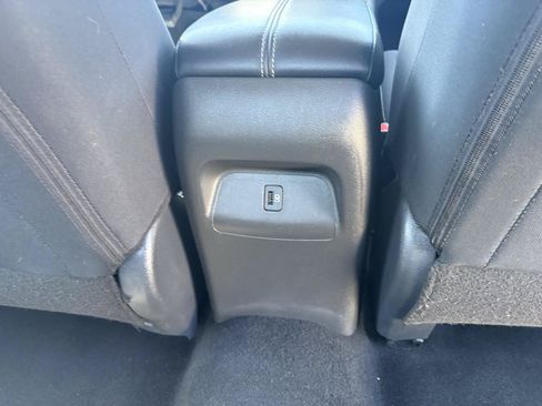 Used 2025 Nissan Sentra SV FWD image 17