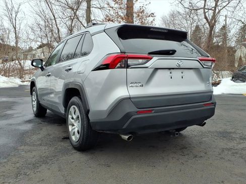 Used 2019 Toyota RAV4 LE w/ Carpet Mat Package image 3
