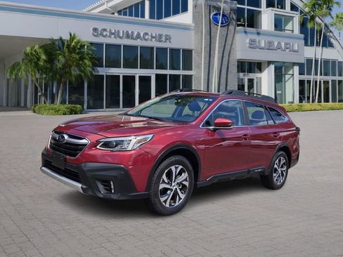 Used 2021 Subaru Outback Limited image 3