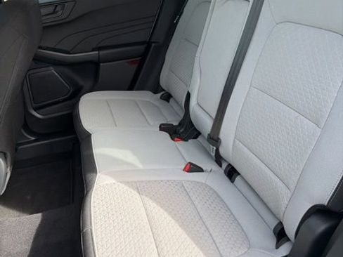 Used 2024 Ford Escape Active image 17