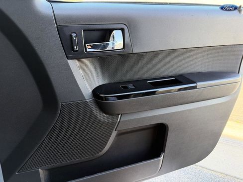 Used 2012 Ford Escape Limited image 24