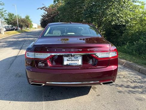 Used 2017 Lincoln Continental Select FWD image 7