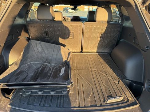 Used 2024 Chevrolet Blazer RS w/ Driver Confidence II Package image 16