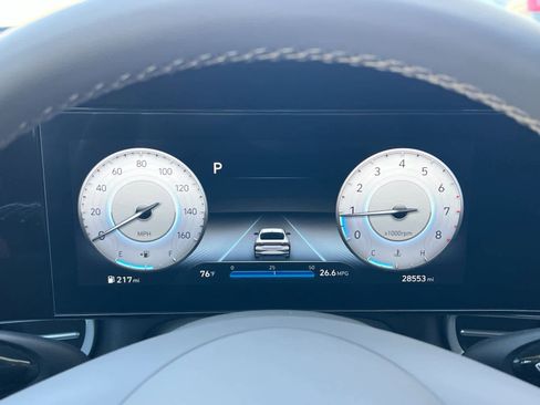 Certified 2023 Hyundai Elantra SEL w/ Convenience Package image 25