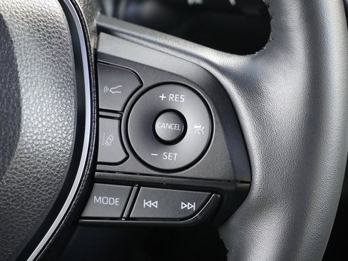 Certified 2022 Toyota RAV4 XSE image 30