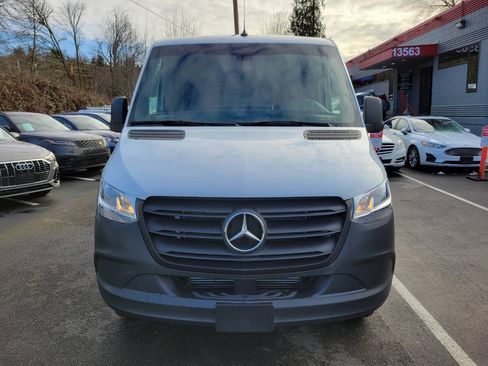 Used 2023 Mercedes-Benz Sprinter 2500 w/ Dashboard Charging Package image 2