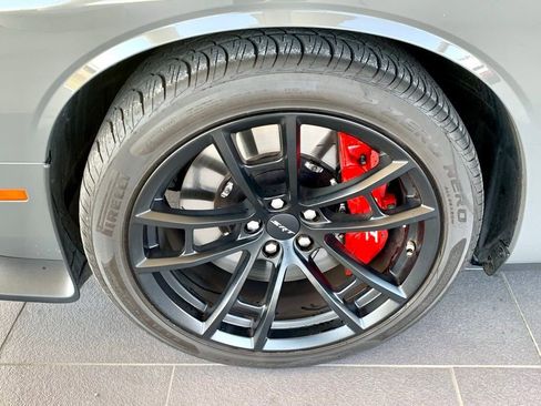 Used 2023 Dodge Challenger SRT Hellcat w/ Driver Convenience Group image 9
