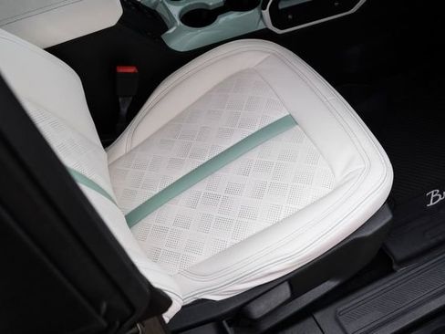 Used 2025 Ford Bronco Heritage Edition image 69