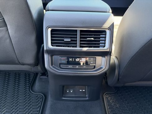 New 2026 Volkswagen Atlas SE AWD/4WD image 24