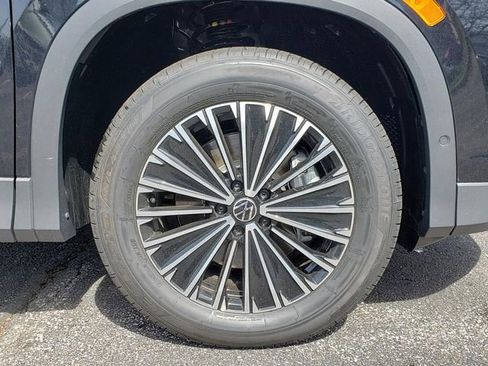 New 2026 Volkswagen Tiguan S AWD/4WD image 12