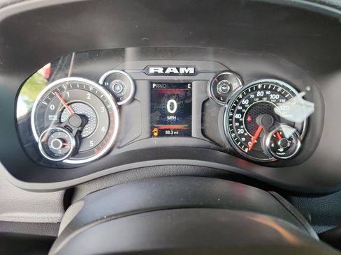 New 2024 RAM 2500 Tradesman w/ Chrome Appearance Group image 10