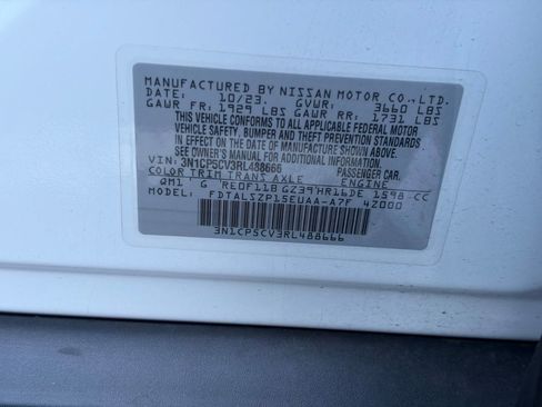 Used 2024 Nissan Kicks SV FWD image 9