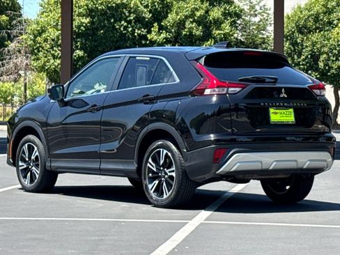 Used 2024 Mitsubishi Eclipse Cross SE AWD/4WD image 3