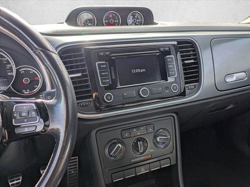 Used 2013 Volkswagen Beetle R-Line image 13