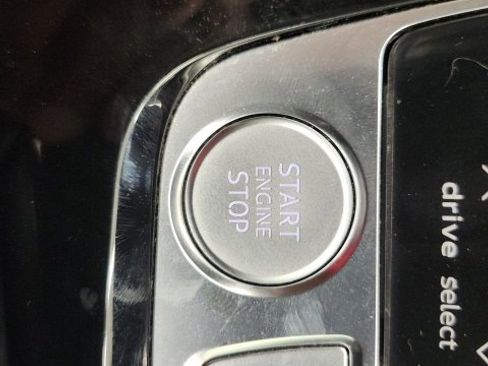 Used 2019 Audi Q8 Prestige image 56