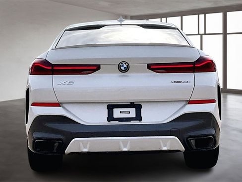Used 2023 BMW X6 xDrive40i w/ M Sport Package image 4
