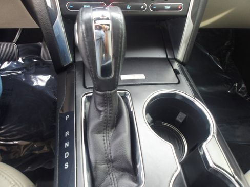 Used 2018 Ford Explorer Limited w/ Equipment Group 301A image 26