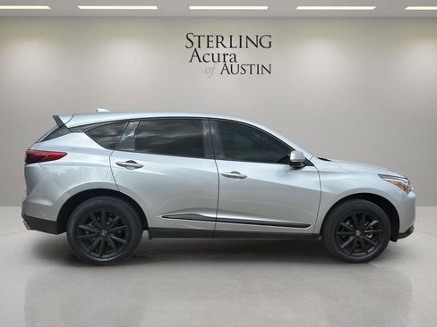 Certified 2025 Acura RDX SH-AWD image 4