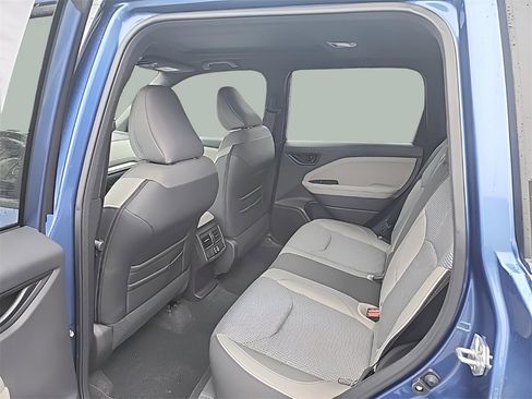 Used 2026 Subaru Forester Premium image 14