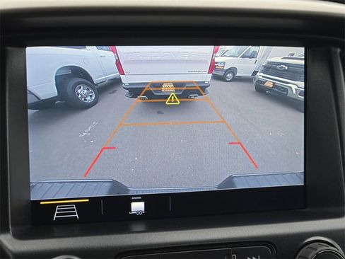 Used 2022 Chevrolet Colorado Z71 image 15