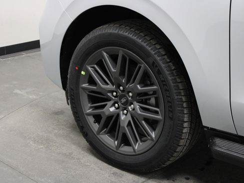 New 2026 Ford Expedition Platinum w/ Stealth Appearance Package image 10