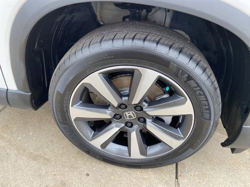 Used 2023 Honda Pilot Touring image 31