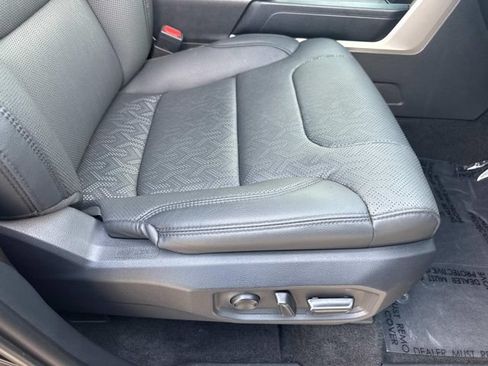 Used 2024 Toyota Sequoia SR5 w/ SR5 Premium Package AWD/4WD image 15