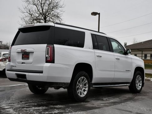 Used 2019 GMC Yukon XL SLT w/ Open Road Package image 7