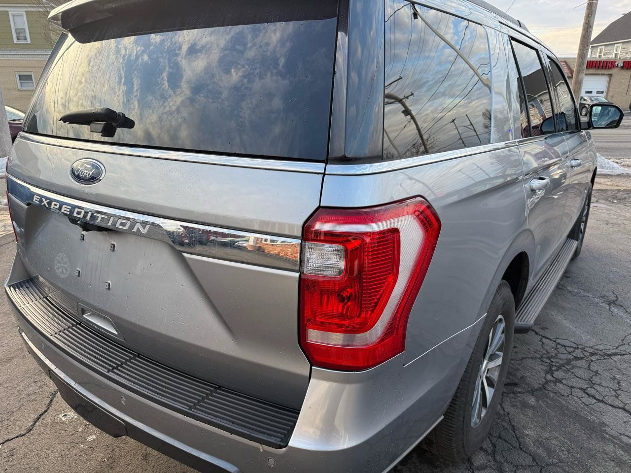 Used 2020 Ford Expedition XL AWD/4WD image 11